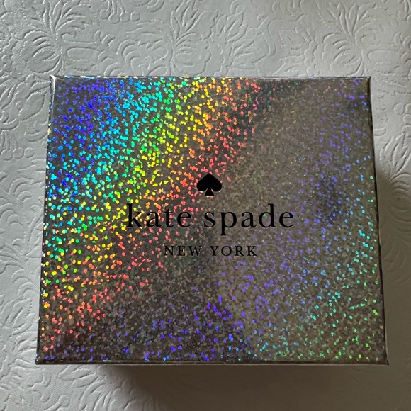 kate spade New York  Bifold Wallet - Picture 4 of 4